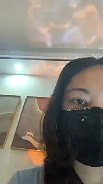 zhizhinaigai online show from 12/21/25, 02:46