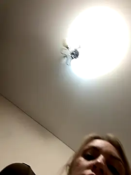 Snapshot of eva_sexxx chatting on 11/22/25, 11:09 eva sexxx online show from 11/22/25, 11:09