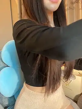 Dior baby online show from 02/06/26, 03:35