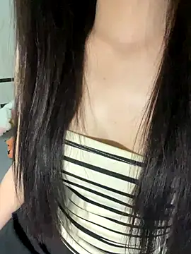 Dior baby online show from 10/15/25, 01:15