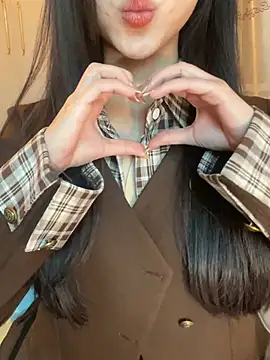 Dior baby online show from 03/04/26, 04:09