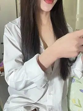 Dior baby online show from 10/17/25, 01:20