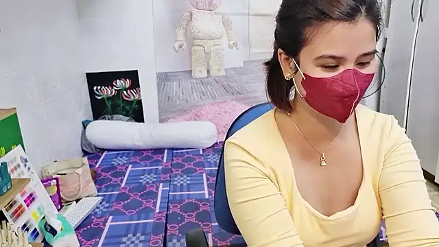 Snapshot of MichiLovely chatting on 11/02/25, 01:54 MichiLovely online show from 11/02/25, 01:54