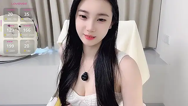 seoYuki online show from 12/05/25, 02:43