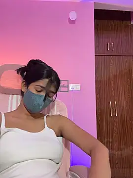 Neha18 online show from 04/29/26, 09:57