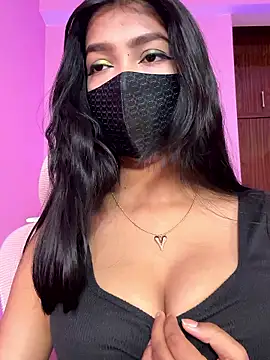 Snapshot of Neha18 chatting on 03/22/26, 09:00 Neha18 online show from 03/22/26, 09:00