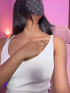 Neha18 online show from 04/15/26, 07:25