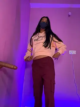 Neha18 online show from 11/13/25, 05:17