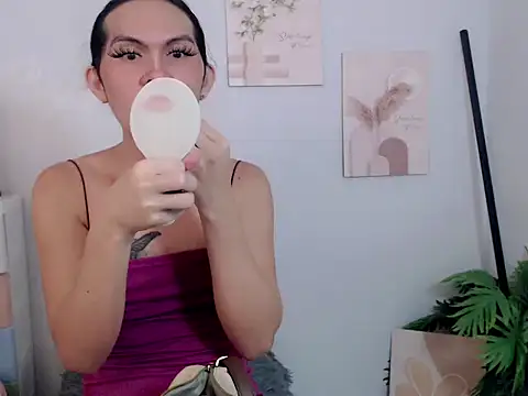 Pinkyweb 03 online show from 04/28/26, 01:15