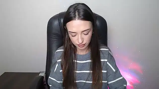 BonnieX  online show from 11/30/25, 12:17