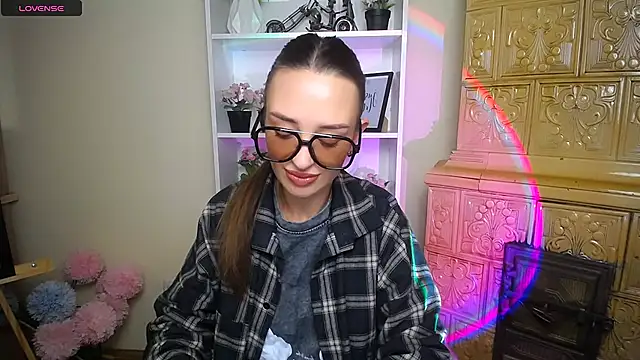 BonnieX  online show from 11/20/25, 09:32