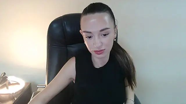 BonnieX  online show from 04/22/26, 07:37