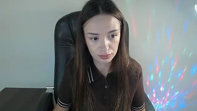 Snapshot of BonnieX_ chatting on 09/19/25, 06:28 BonnieX online show from 09/19/25, 06:28