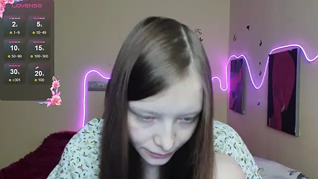 AliceHaris online show from 11/02/25, 03:22