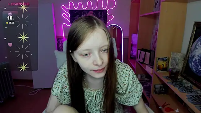 AliceHaris online show from 11/18/25, 09:45