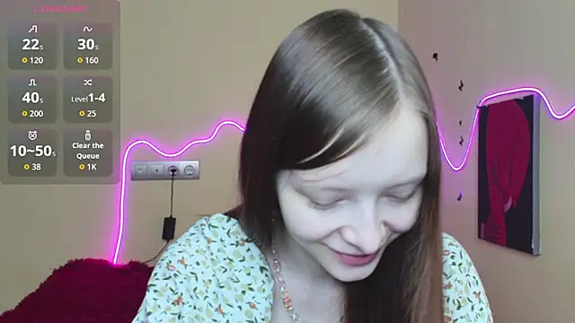 AliceHaris online show from 10/19/25, 03:09