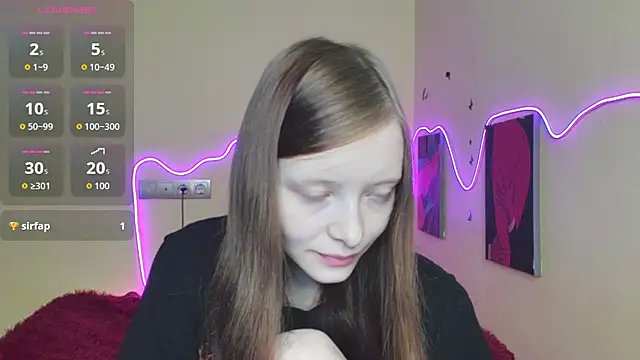 AliceHaris online show from 09/28/25, 01:12