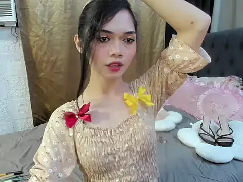 yunxieesweetgurl online show from 11/09/25, 04:55