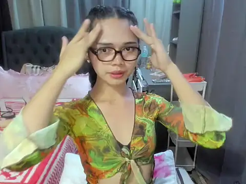 yunxieesweetgurl online show from 11/26/25, 06:52