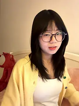 Ella-A9 online show from 12/20/25, 03:48