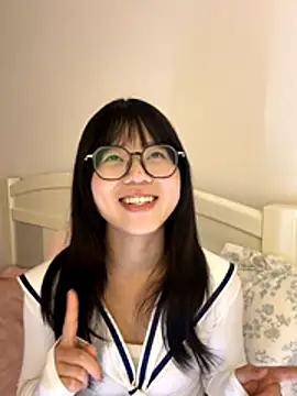 Snapshot of Ella-A9 chatting on 11/17/25, 03:16 Ella-A9 online show from 11/17/25, 03:16