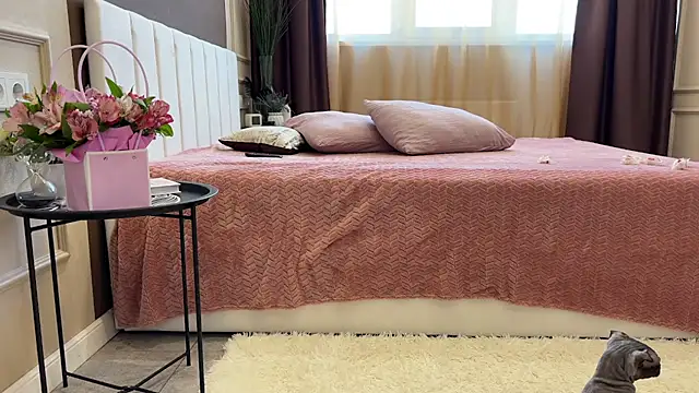 daniellia  online show from 03/08/26, 09:45