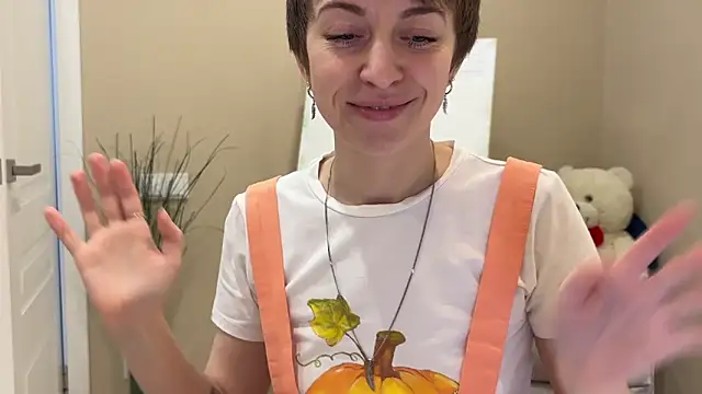 daniellia  online show from 01/10/26, 08:09