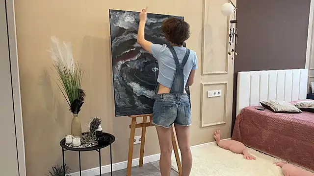 daniellia  online show from 11/24/25, 12:16