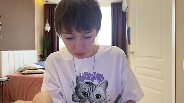 daniellia  online show from 03/07/26, 09:48