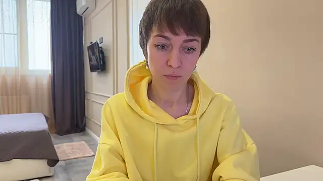 daniellia  online show from 01/13/26, 09:35