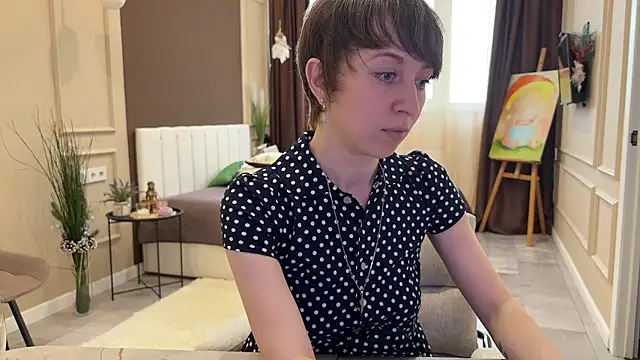 Snapshot of daniellia_ chatting on 05/22/26, 02:26 daniellia online show from 05/22/26, 02:26