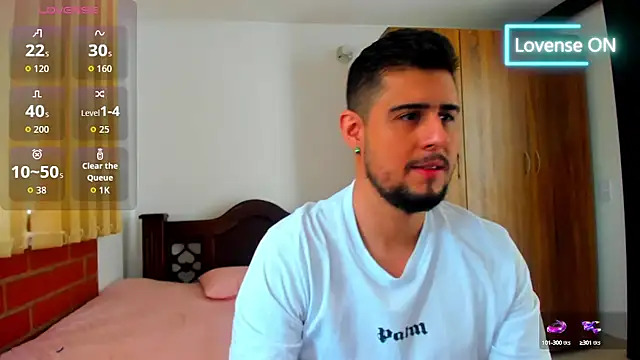 Snapshot of ryan_evanss chatting on 10/15/25, 01:19 ryan evanss online show from 10/15/25, 01:19