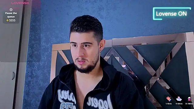 Snapshot of ryan_evanss chatting on 10/19/25, 12:19 ryan evanss online show from 10/19/25, 12:19