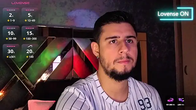 Snapshot of ryan_evanss chatting on 09/13/25, 12:49 ryan evanss online show from 09/13/25, 12:49