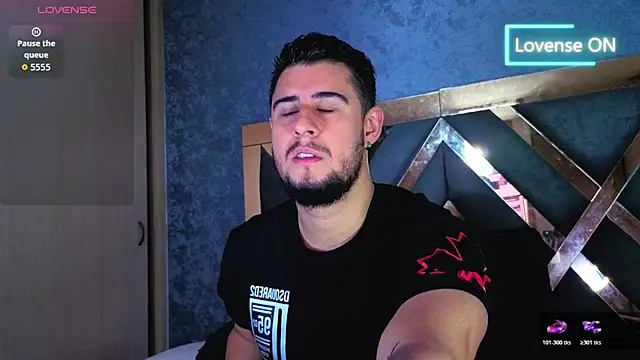 Snapshot of ryan_evanss chatting on 11/07/25, 10:42 ryan evanss online show from 11/07/25, 10:42