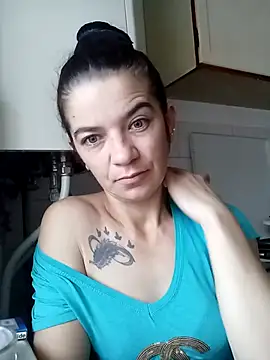 alinaalinutzq online show from 12/02/25, 07:10