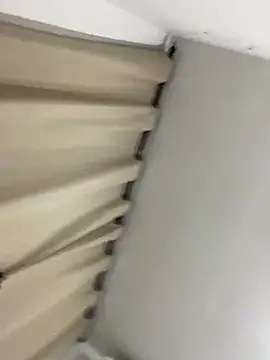 MengMeng0515 online show from 11/27/25, 11:54