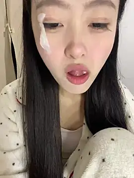 Snapshot of MengMeng0515 chatting on 07/17/26, 01:08 MengMeng0515 online show from 07/17/26, 01:08