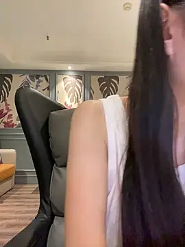 MengMeng0515 online show from 04/13/26, 02:21