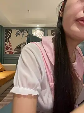 Snapshot of MengMeng0515 chatting on 06/25/26, 02:22 MengMeng0515 online show from 06/25/26, 02:22