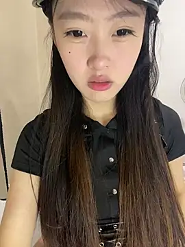 Snapshot of MengMeng0515 chatting on 06/28/26, 03:07 MengMeng0515 online show from 06/28/26, 03:07