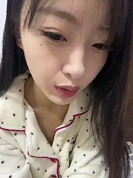 MengMeng0515 online show from 12/20/25, 12:52