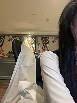 MengMeng0515 online show from 01/17/26, 09:46