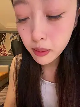 MengMeng0515 online show from 04/09/26, 02:45