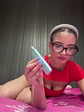 Larra69 online show from 03/31/26, 05:37