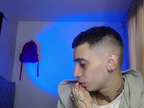 xalejo max online show from 10/11/25, 06:42