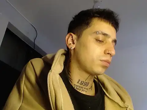 xalejo max online show from 11/25/25, 05:46