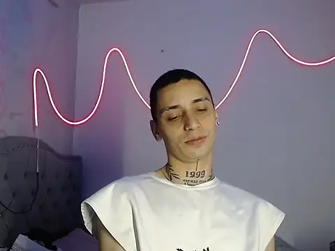 xalejo max online show from 09/27/25, 09:21