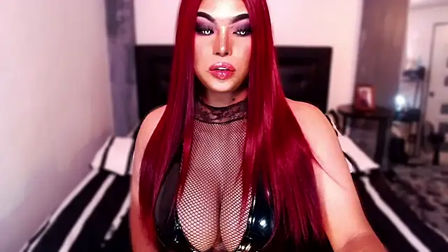 xTrixieMae online show from 09/30/25, 06:19