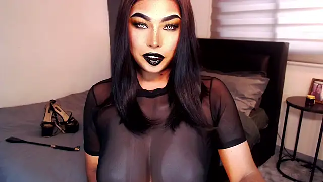 xTrixieMae online show from 04/23/26, 03:13